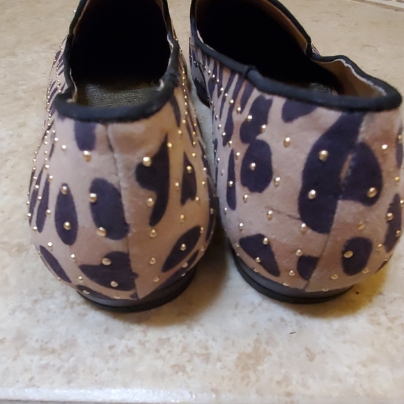 Women's leopard studded loafer shoes - Gianni Bini - Picture 2 of 5